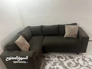  4 كنب مريح. 3 طبقات.