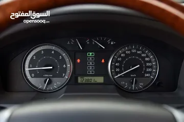  18 Toyota Land Cruiser GXR V8 2015 تويوتا لاند كروزر بحالة الوكالة