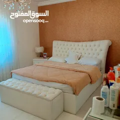  16 شقة للبيع  في قرية النخيل / شارع المطار  الشقة مميزة ونظيفة جدا
