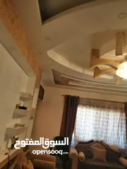  16 بيت لبيع ب المفرق