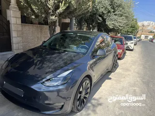  5 تيسلا y 2022 بيرفورمانس اعلى صنف ناجح اوتوسكور