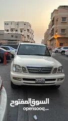  1 Lexus lx 470 model 2001