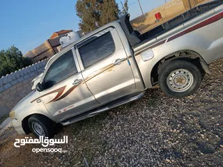 12 تويوتا هايلكس 2012