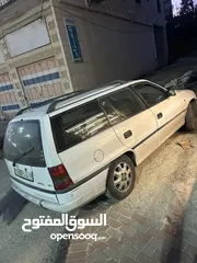  5 اوبل استرا