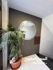  11 بالاقساط طابق ثالث مع روف في طريق المطار  تشطيب فندقي مع فير بليس و جاكوزي