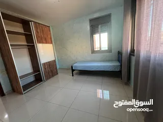  4 شقة فاخرة مفروشة للايجار