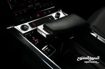  13 Audi E-tron Quattro 2022  Ref#B004719