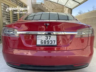  13 Tesla Model S 75D 2018