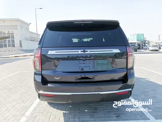  6 Chevrolet LT Suburban - 2022- Grey