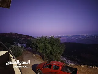  20 ارض للبيع 4300م على القوشان وعلى الواقع 12دونم متواجد بيت مساحة 380 متر طابقين +خزان يتسع50 متر