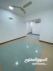  26 عرض خاص غرف للشباب العمانين في الخوض قرب دوار نماء