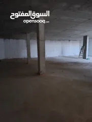  8 مخازن للايجار