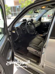  8 مرسيدس ML 350 موديل 2005 – بحالة ممتازة وعداد 172000 كم فقط ولم تُستخدم كثيرًا