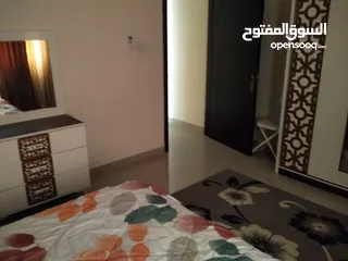  9 للإيجار الشهري شقة مفروشة غرفتين وصالة في عجمان منطقة الراشدية خلف رمادا بلاك