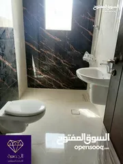  2 طابق اخير مع روف دوبلكس فاخر جديد لم يسكن لقطه وبسعر مغري جداااا اجمل مناطق ام السماق الجنوبي