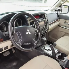  4 Mitsubishi Pajero 3.8cc