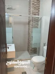  10 شقة للبيع من المالك مباشرة في خلدا خلف سجاد صيدا طابق ثاني شرقية 3 نوم مساحة 133م