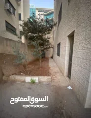  4 شقه للبيع ثلاث غرف