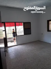  4 سكن للطلبة