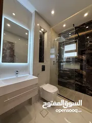  18 شقة طابقية طابق ارضي مع 3 ترسات باجمل مناطق مناطق تلاع العلي