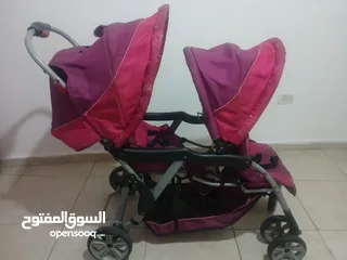  1 عربايات اطفال توأم للبنات