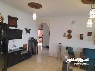  8 شقة بالطيرة للبيع