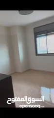  2 شقة للاجار البيرة شارع نابلس