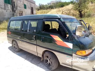  9 باص h100 للبيع موديل 2003