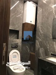  6 شقة فاخرة للبيع في الكرسي - خلف إدارة السير 165م مع ترس 25م تشطيب سوبر ديلوكس لم تسكن