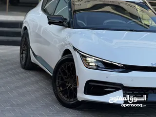  20 فحص كامل جمرك اليوم ترخيص وتأمين سنه كاملهKia EV6 Gt line 2022
