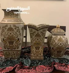  4 Vases 3 pieces very fine design