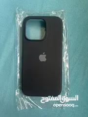 1 كڤرات iphone 14 pro سيليكون
