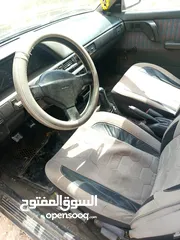  4 مازدا 323 1993