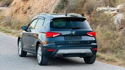  4 SEAT ARONA (FR 2021 ) ‎