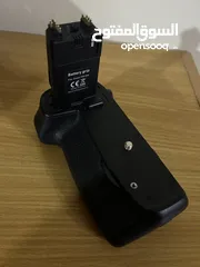  4 Battery grip canon