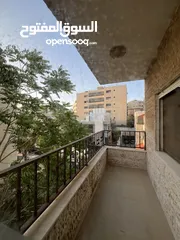  2 شقة مميزة للبيع بداعي السفر في الجاردنز وبسعر لقطة