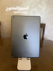  6 للبيع: iPad الجيل الثامن (iPad 8) – 32GB