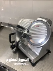  1 ماكينة تقطيع سنيورة وأجبان