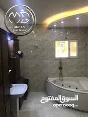  3 فيلا مستقلة للبيع ام اذينة مساحة 750م تشطيبات و ديكورات سوبر ديلوكس مع تراسات و حدائق بسعر مميز جداً