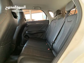  18 BYD E2 2022 بي واي ديه 2022 صنف لوكشري فل الفل بحاله الوكاله