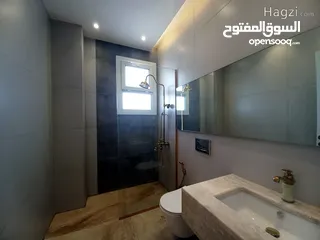  2 شقة غير مفروشة للإيجار 300م2 ( Property 19402 ) سنوي فقط