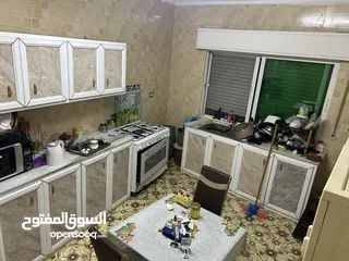  5 شقة 117 متر للبيع في منطقة حيوية - نهاية طلوع نيفين - ط3 مع مصعد-التواصل للجادين و عبر الواتس أب فقط