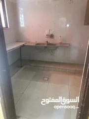  8 بيت للايجار