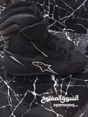  7 احذيه   وخوذ واكسسوارات دراجات