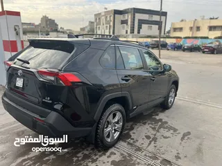  7 تويوتا RAV4 هايبرد 2024 وارد امريكي مواصفات LE