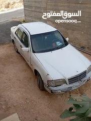  1 سياره مرسيدس 220 للبيع موديل 1997