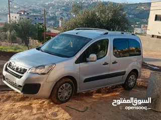  2 بيجو بارتنر 2017 ترخيص 2016 لون رمادي