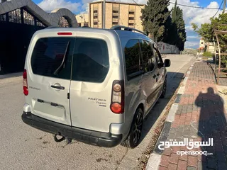  3 خالد ابوبكر