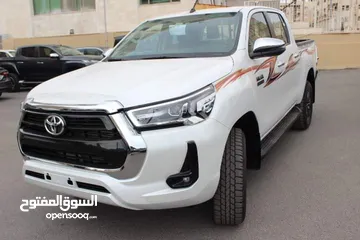  24 بك اب تويوتا لون لؤلؤي Toyota Hilux 2023