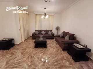  4 شقة مفروشة للإيجار السنوي بأجمل مناطق مرج الحمام خلف القرية الملكية مباشرة.